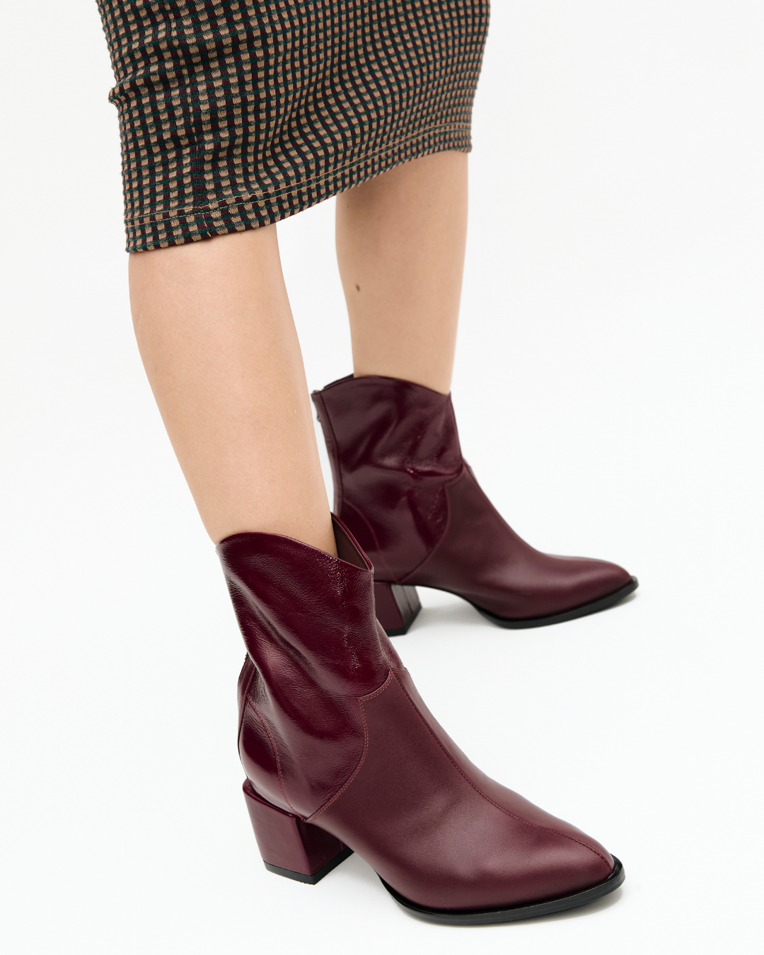 Botines Gena Guinda