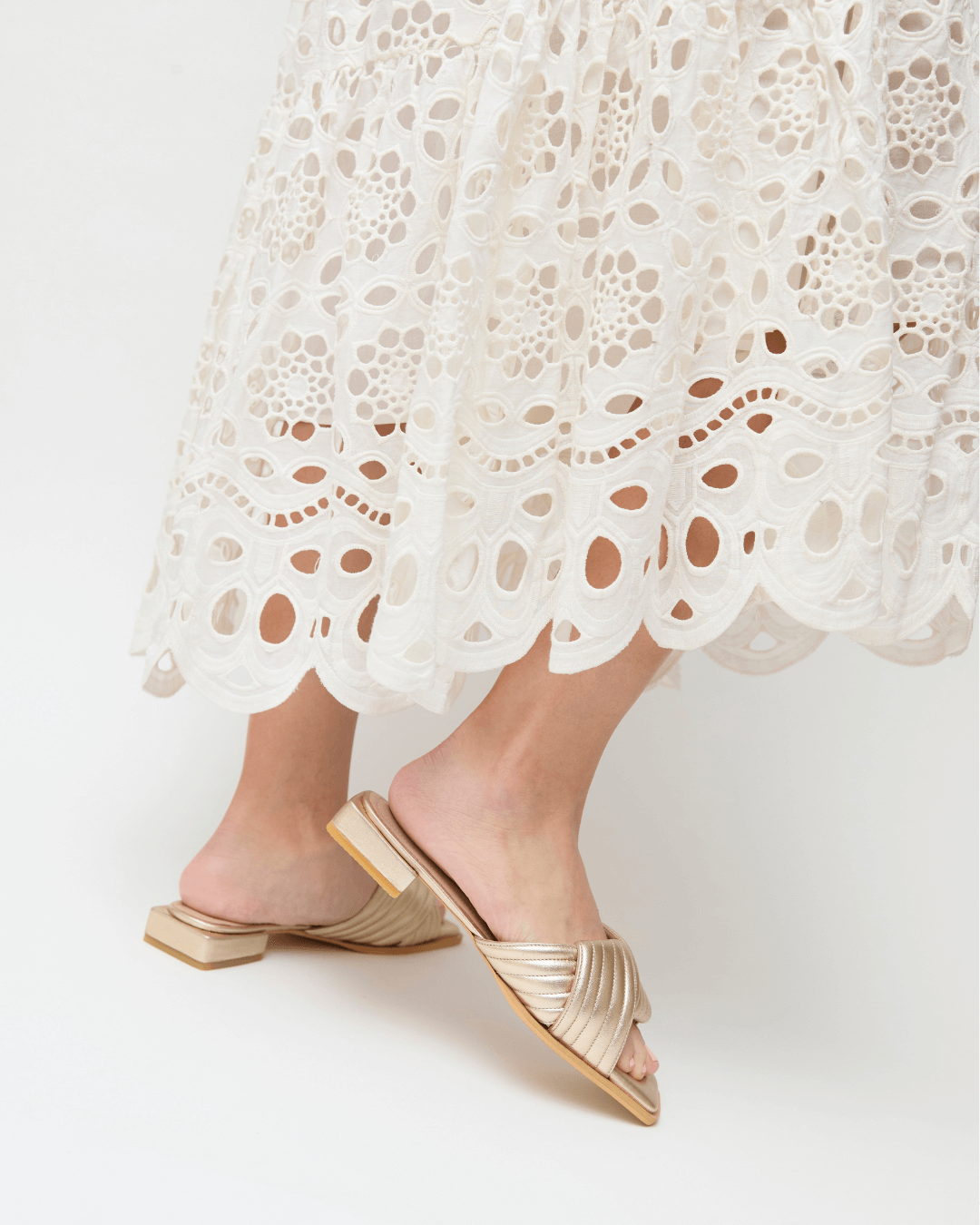 Sandalias Larissa Dorado