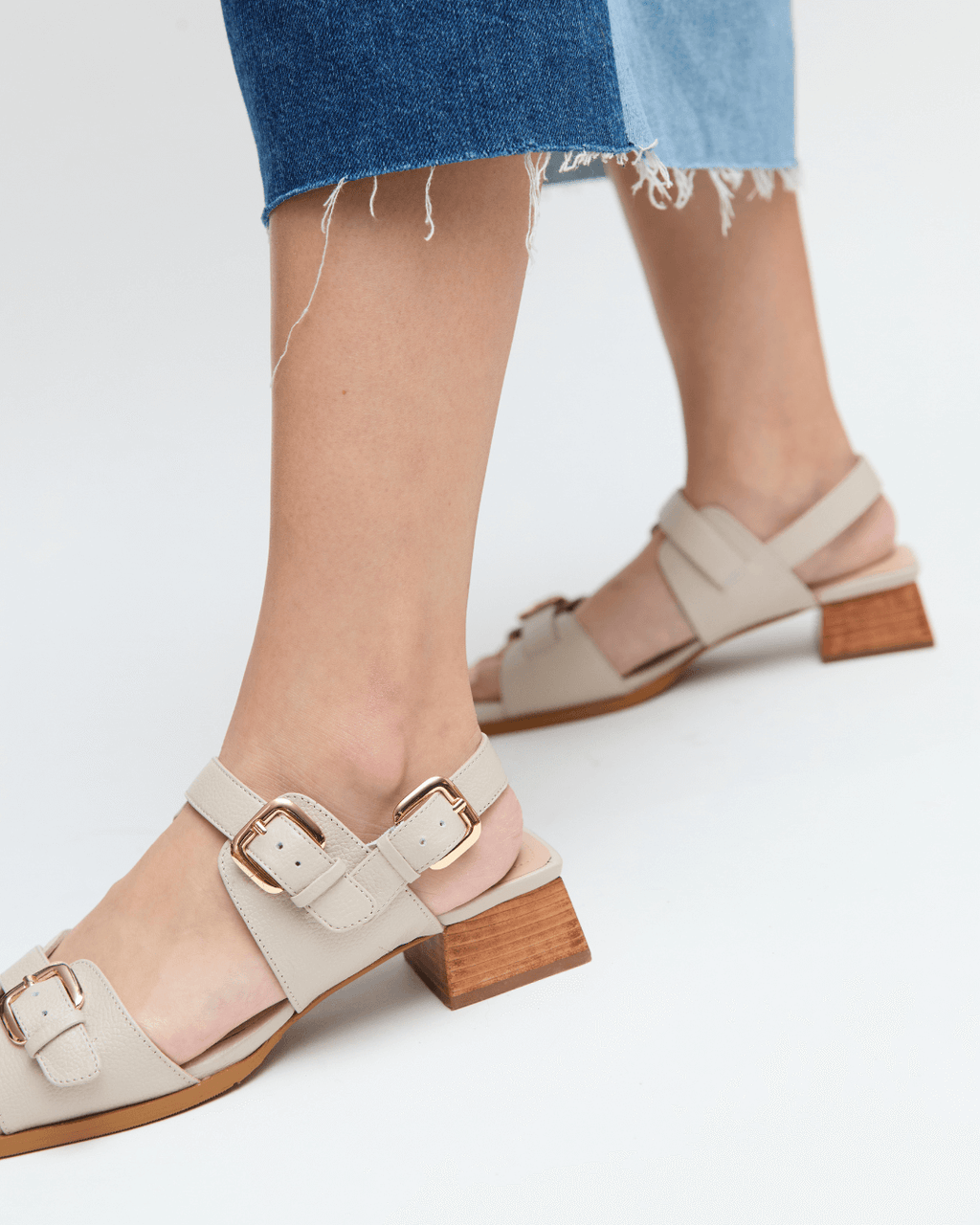 Sandalias Ofelia Beige