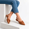 color:Camel