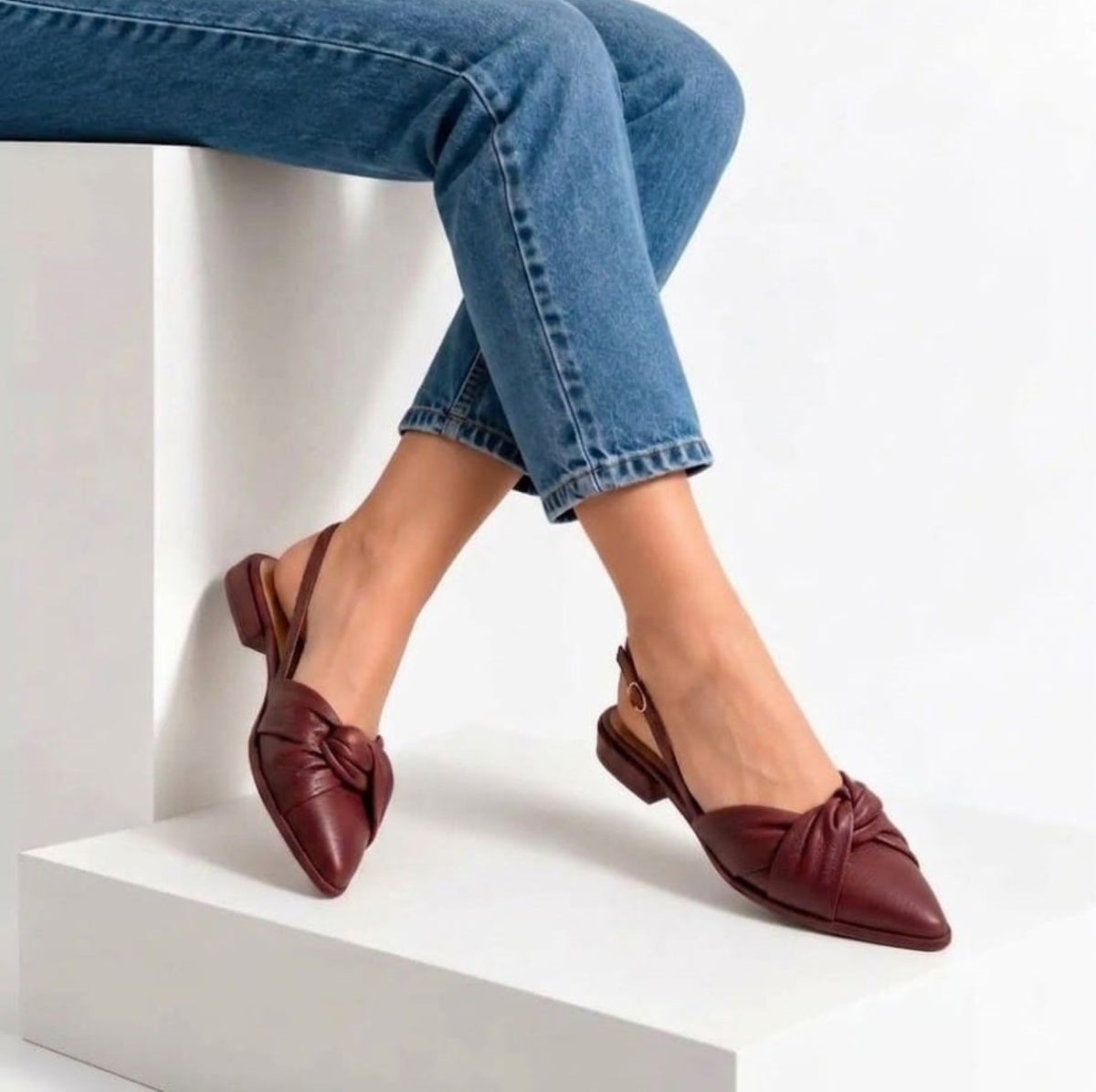 color:Guinda